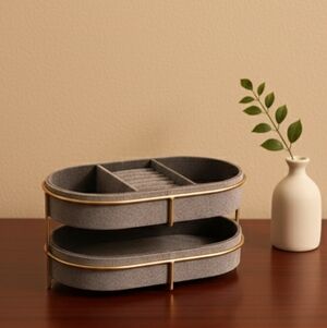 NWOT Velvet Jewelry Holder